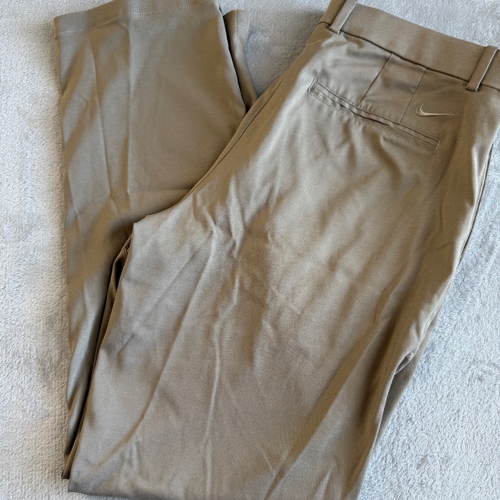 Nike Golf Dri-Fit Flex Core Mens Golf Pants Standard Fit Size 34x30 Beige Khaki